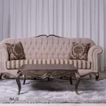 چیدمان-میز-جلو-مبلی-بژ